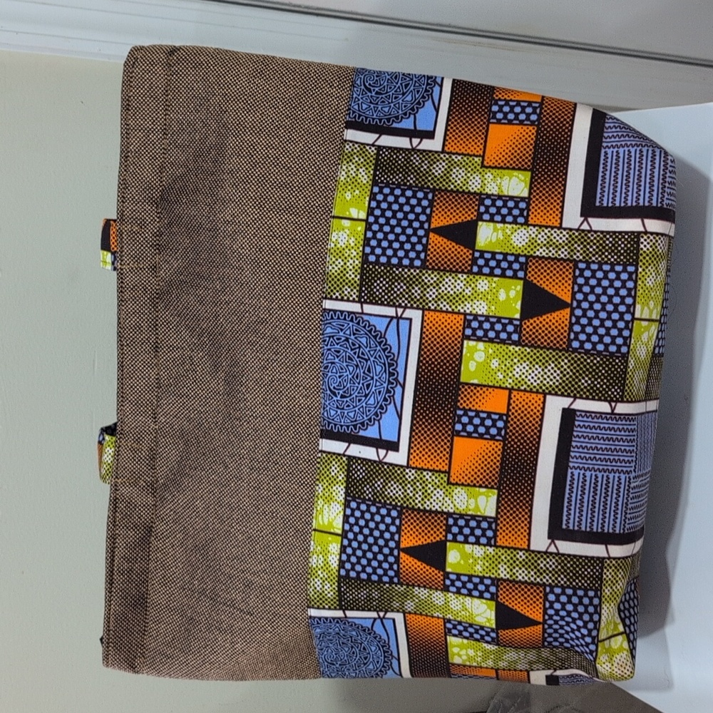 never used Colorful Geometric Tote Bag - Picture 2 of 5